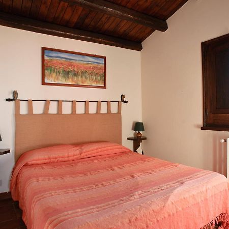 Lascari Apartment Sleeps 4 Pool Wifi Campofelice Di Roccella Esterno foto